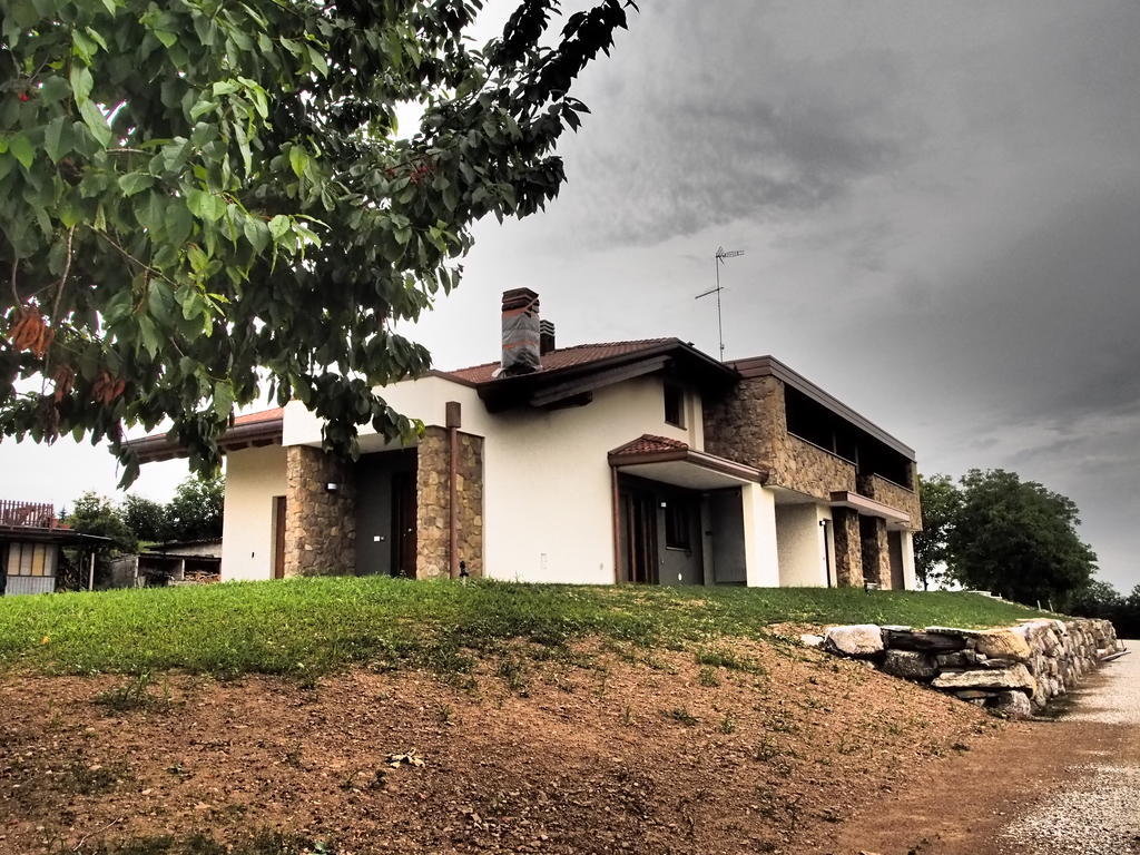 Moruzzo Alloggio Agrituristico Ai Tre Castelli מראה חיצוני תמונה